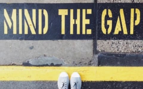 THE WOMEN’S HEALTHCARE GAP